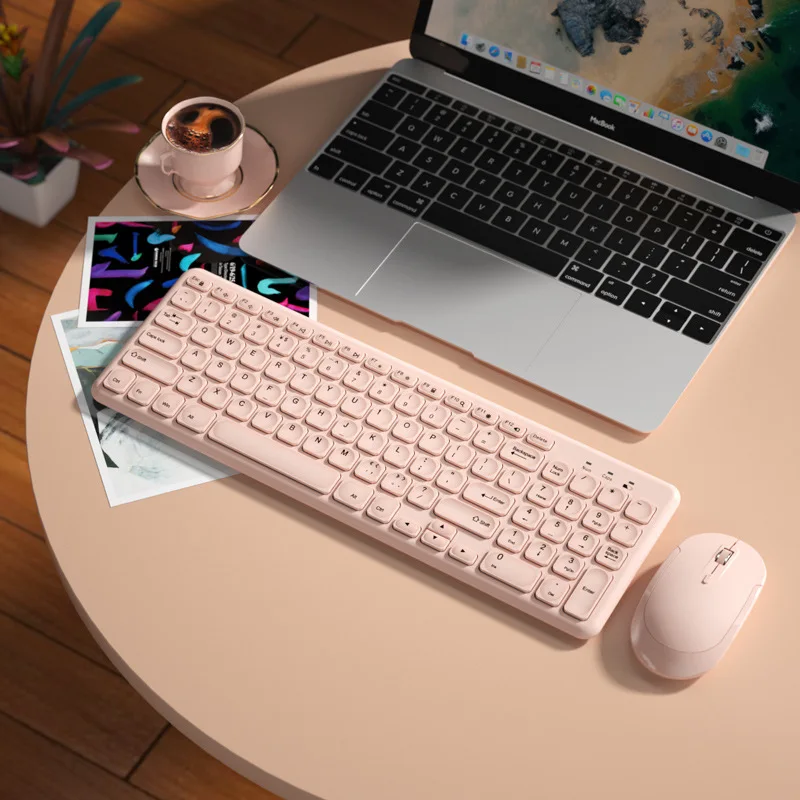 Variant: Pink Set
