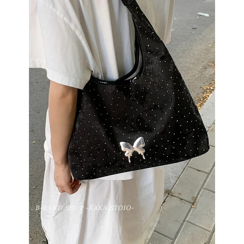 

Fashionable Tote Bags Large Capacity Single Shoulder Handbag Niche Women's Underarm Bag 2025 New