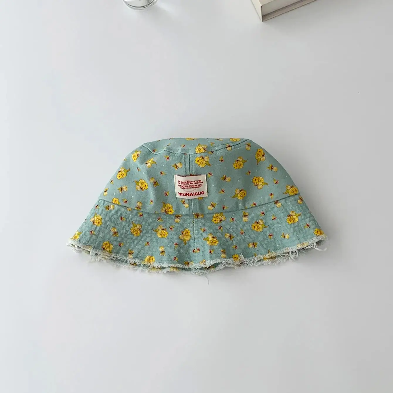 Small Fresh,Sweet Floral Fisherman Hat Thin Pastoral Style Frayed Sunshade Basin Hat Versatile Hat for Taking Photos and Travel