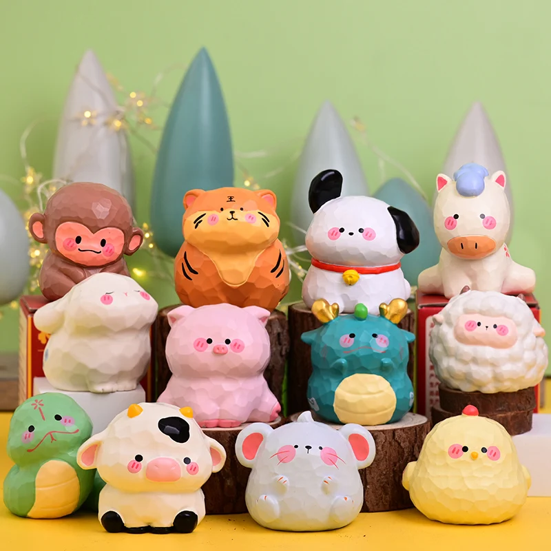 Chinesische traditionelle Tierkreiszeichen-Auto-Desktop-Figur, Büro-Abschlussgeschenk für Mädchen, um Sicherheit und Glück zu gewährleisten. Desktop-Ornament