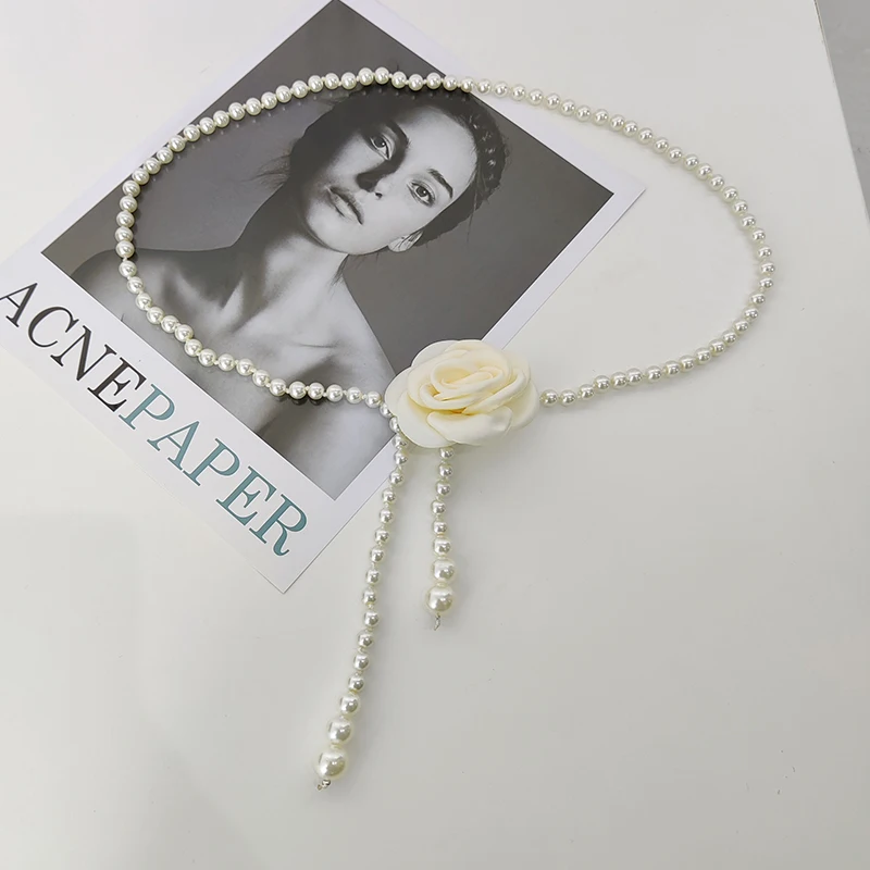 Cinturones de diseñador para mujer, cinturón largo blanco de lujo de alta calidad con perlas, pretina para vestido de mujer, corsé ajustable con flores