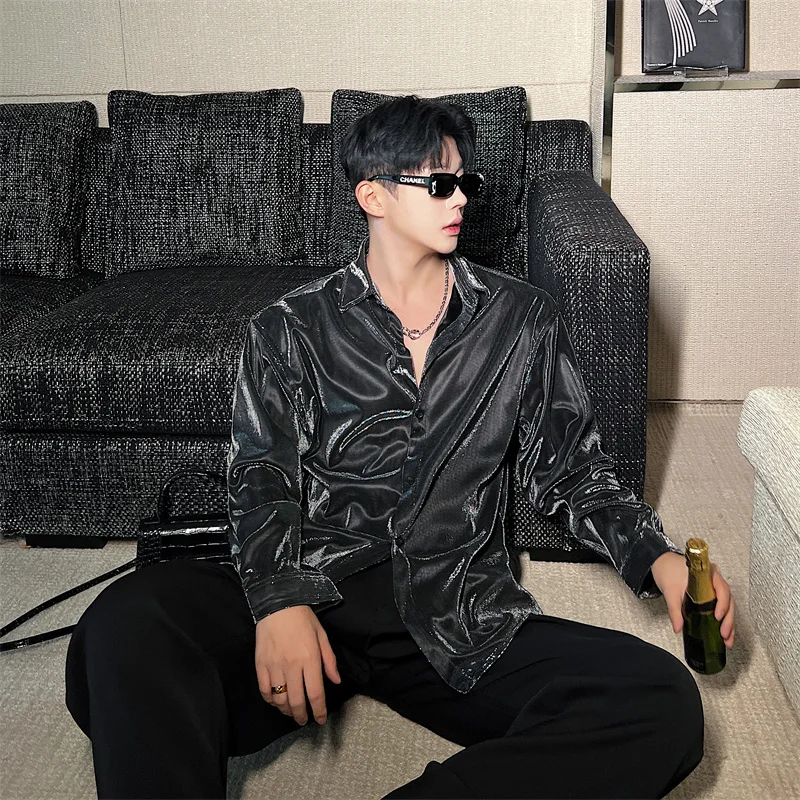 

Faionable Liquid Metal Polarized Long Sve Men's irt Youth Stand Fit arp Collar Pure Color Stage Wear