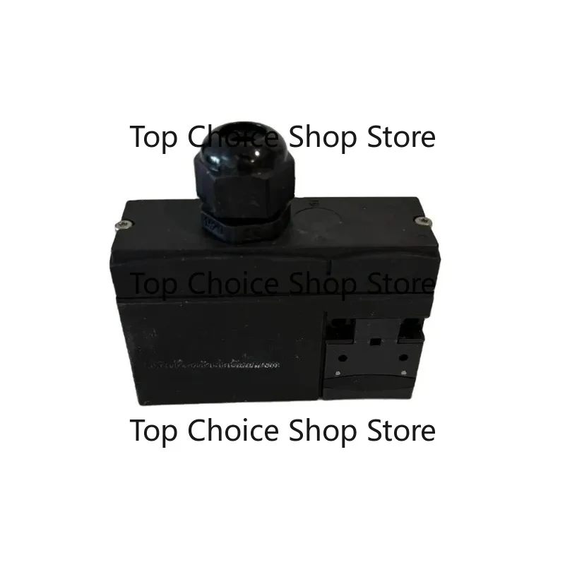 Brand New Original A170‑11ZRKA 24V AC DC Safety Cut‑Off Switch Industrial Control Component