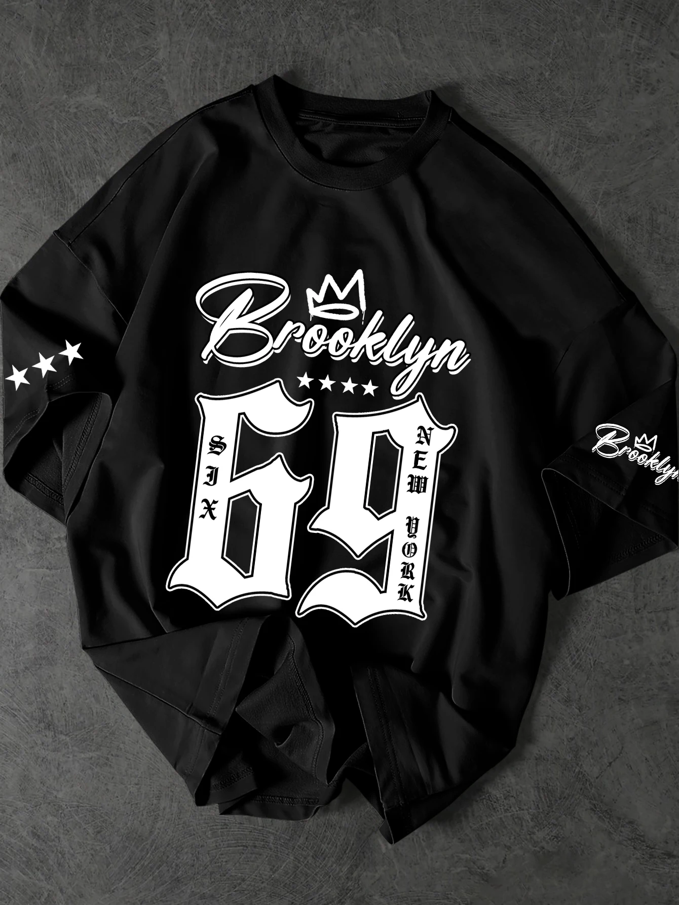 Vintage Brooklyn Crown 69 Streetwear Graphic T-Shirt