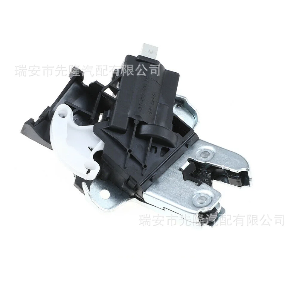 4F5827505 C6B8 Maiteng Suiteng Trunk Latch For A6LA4L Passat B6