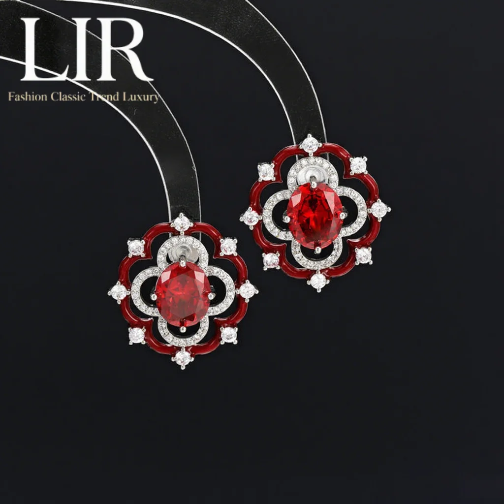 

Серьги-гвоздики LIR во французском стиле ретро: блестящий циркон с полым цветком, элегантный сказочный стиль, красный/черный/синий