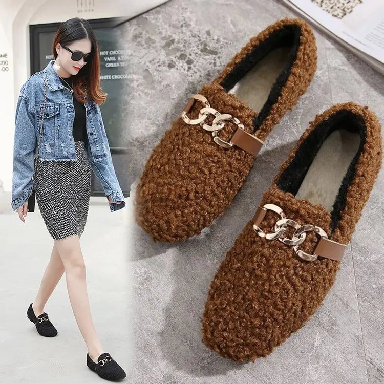 

Chain lambswool flats moccasins femme slip on plush winter ladies shoes curly furry loafers women creepers zapatos plus size 43