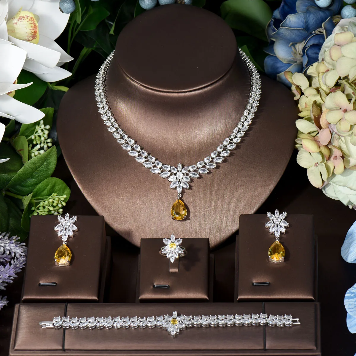 Thumbnail 2 - #37 Latest Bridal Jewelry Sets Offers