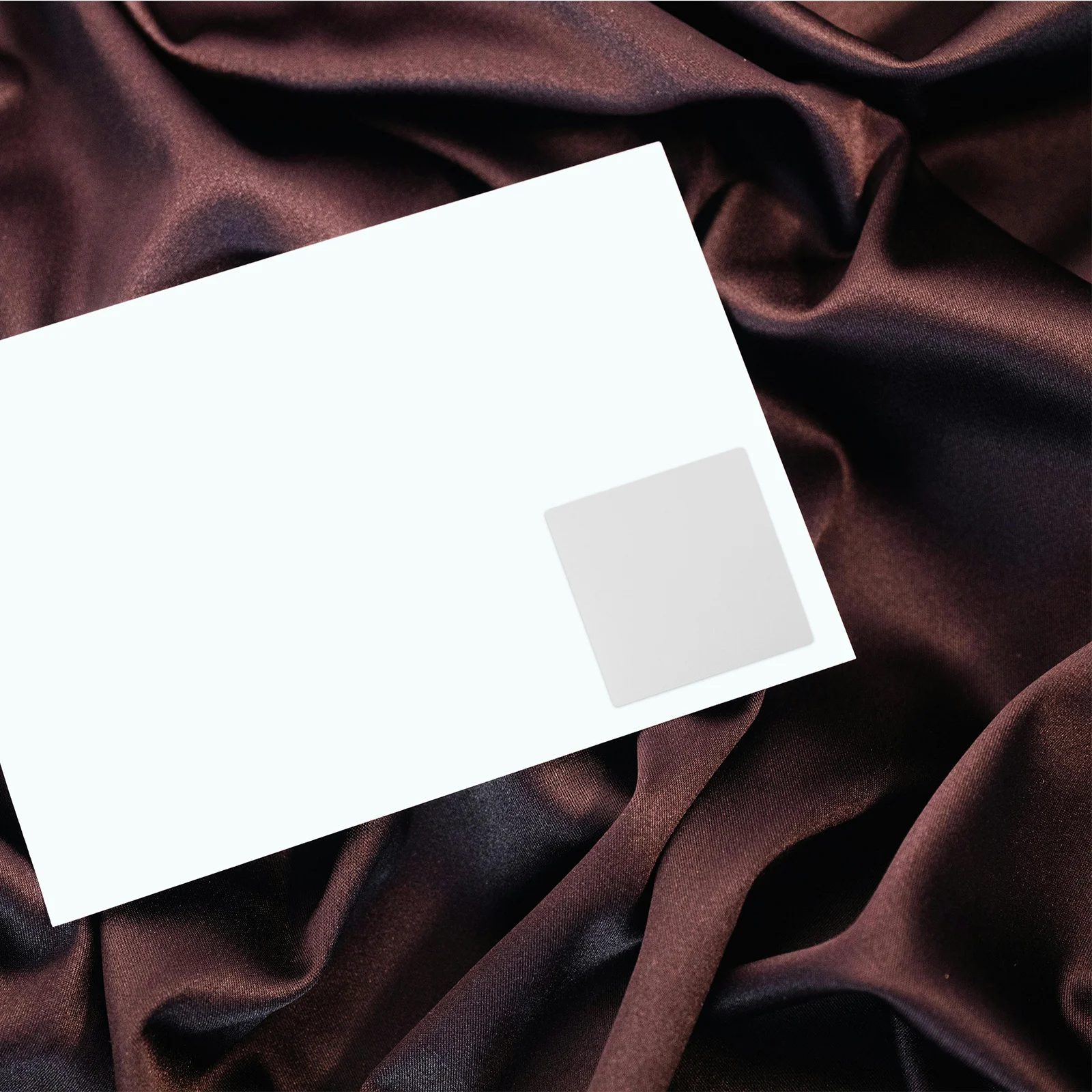 

25 Sheets Scratch Off Stickers Small DIY Scratch Card Labels for Party Games Classroom Prize Rewards Activities