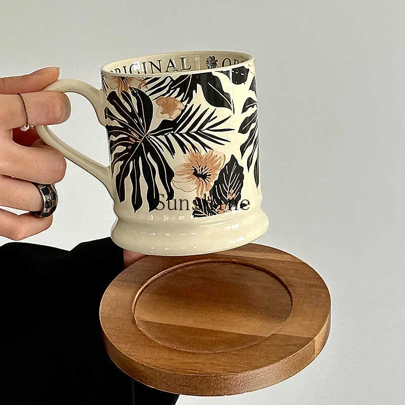 

Oil painting dark tone plantain large-capacity ceramic mug