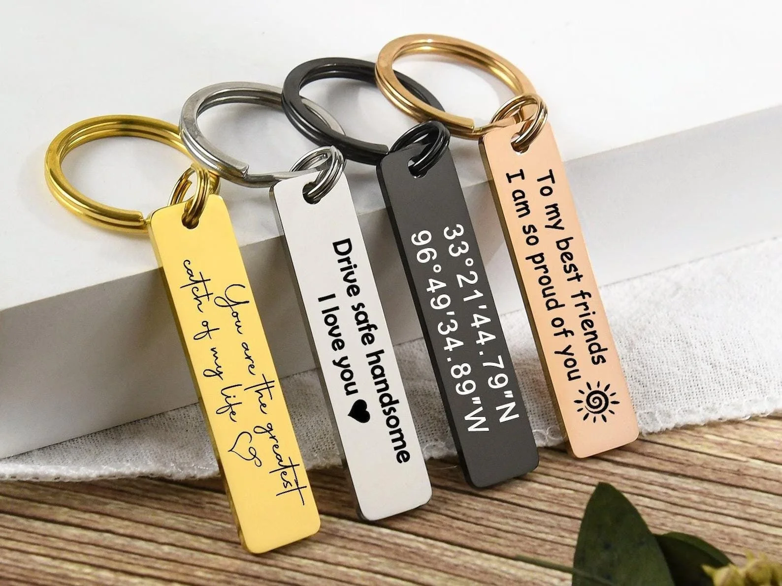 Image of Personalisierter Schlüsselanhänger, gravierter Schlüsselanhänger, individueller Schlüsselanhänger, personalisiertes Geschenk, Namens-Schlüsselanhänger, sicheres Fahren