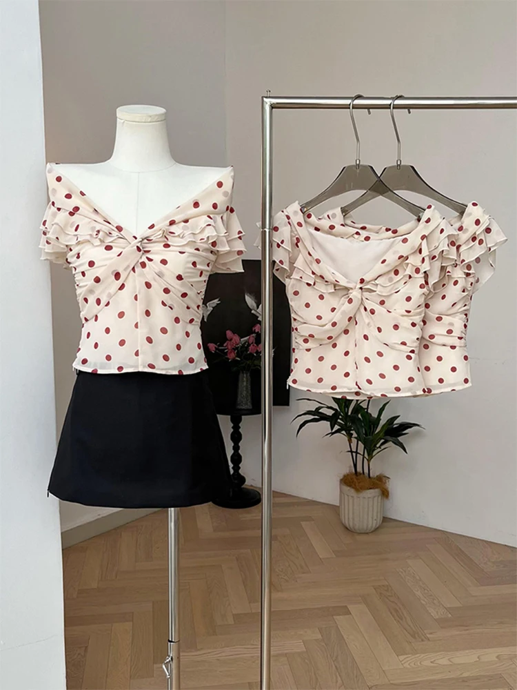 

Summer Women French Vintage Sleeveless Shirts Polka Dot Gyaru Coquette 2000s Aesthetic Blouses Trendy Chic V-Neck Mori Crop Top