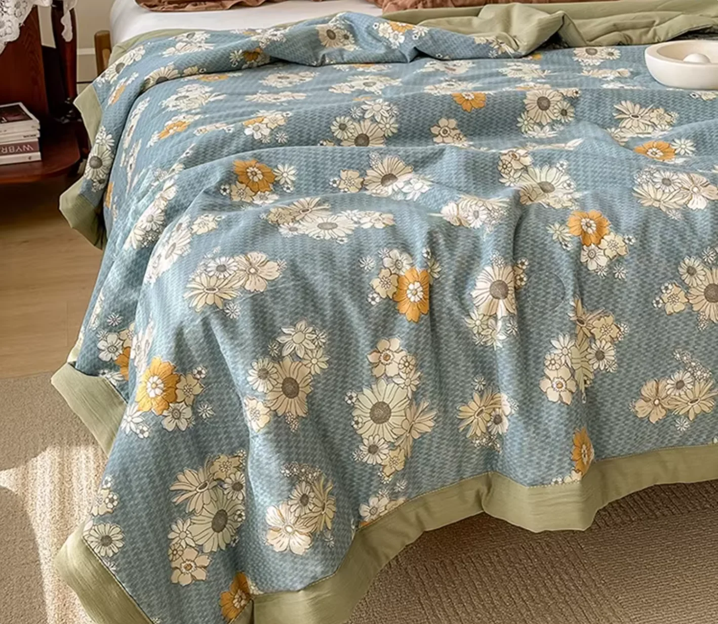 Washed cotton linen double-layer yarn summer cool, air-conditioned, machine washable dormitory single summer blanket