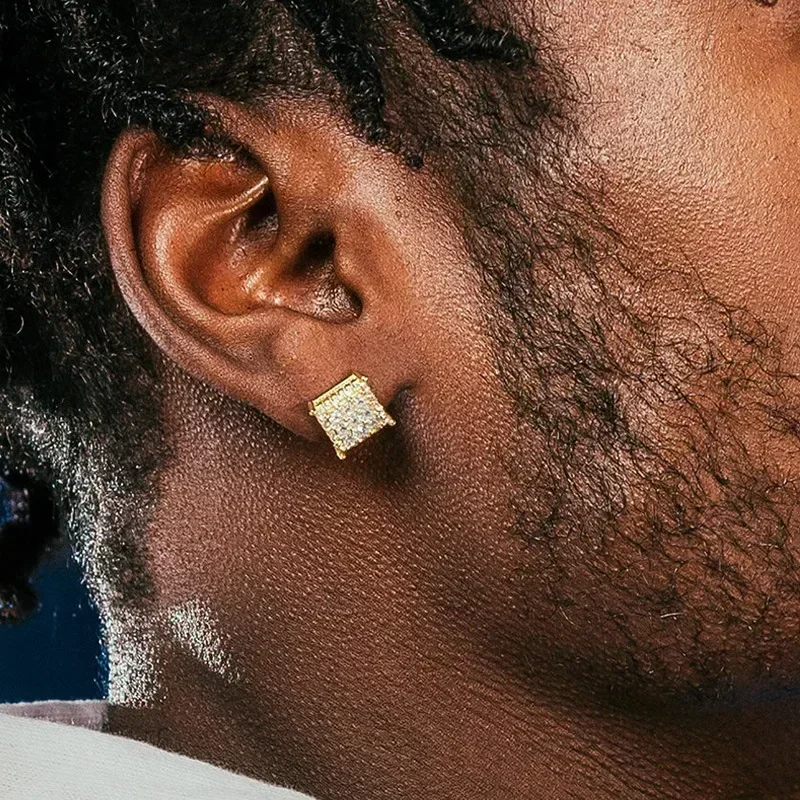 1 Pair Hiphop Rock Stud Earrings for Men Classic Silver Color Jewelry Crystal Iced Out Piercing Cartilage Ear Accessories Gift