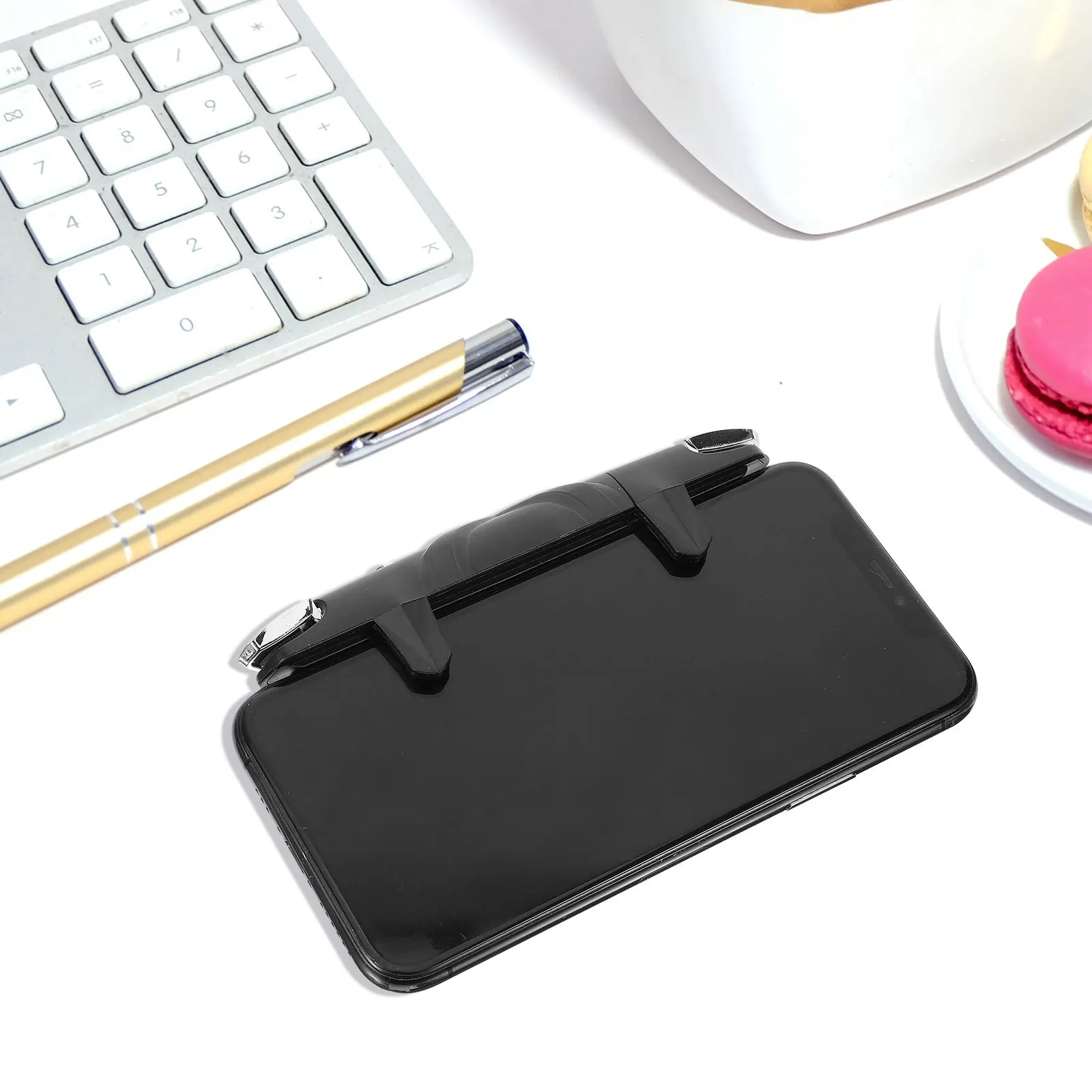 

Mobile Game Controller High Sensitivity Trigger Compatible With Most Smartphones No Case Removal Needed Lightweight Portable