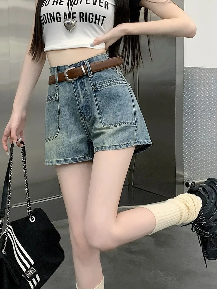 Retro A- Line Wide-legged Denim Shorts Women's Summer New Style Loose High Waist Hot Pants Trend Women's female jeans