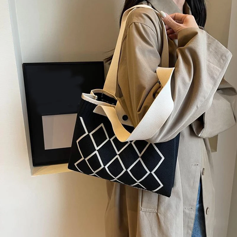 Neue Modische Schultertasche mit Großer Kapazität für Damen, Vielseitige Handtasche, Gestrickte Häkel-Schultertasche – Detail 5