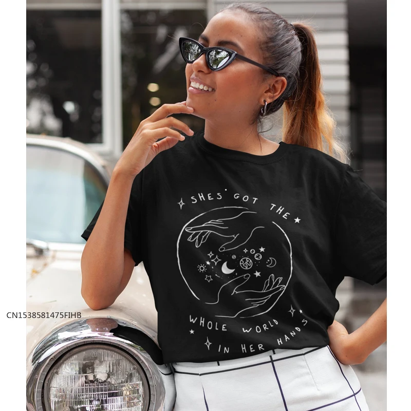 

Shes Got The Whole World In Her Hands T-Shirt Women Positive Tshirt Aesthetic Starry Planet Graphic Tee Shirt Top Premium Fabric