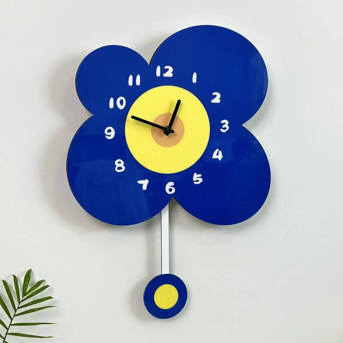 Swing Blue Flower Wall Clock Home Living Room Bedroom Creative Hanging Decorative Silent MDF Clocks Watch