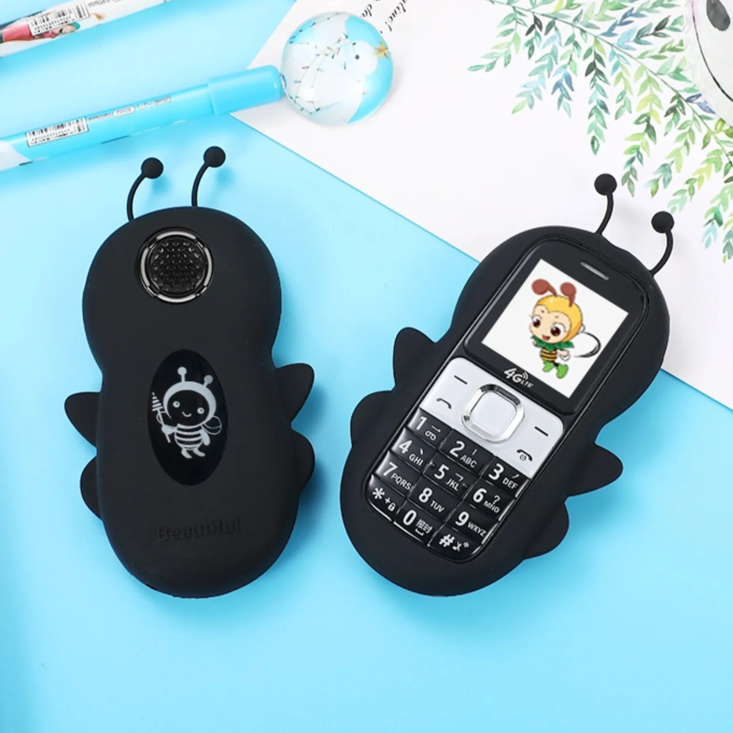 GSM 2G Cute Bee Shape Childrend Mobile Small Size Blacklist Dual Sim Cards Low Radiation Palm Phone For Kids Unlockded