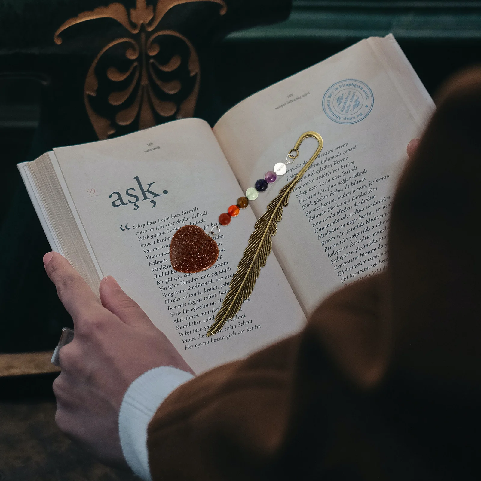 

Metal Natural Stone Bookmark Decorative Plume Shape Unique Page Marker Gift for Book Lovers Readers Bookmarks for Women