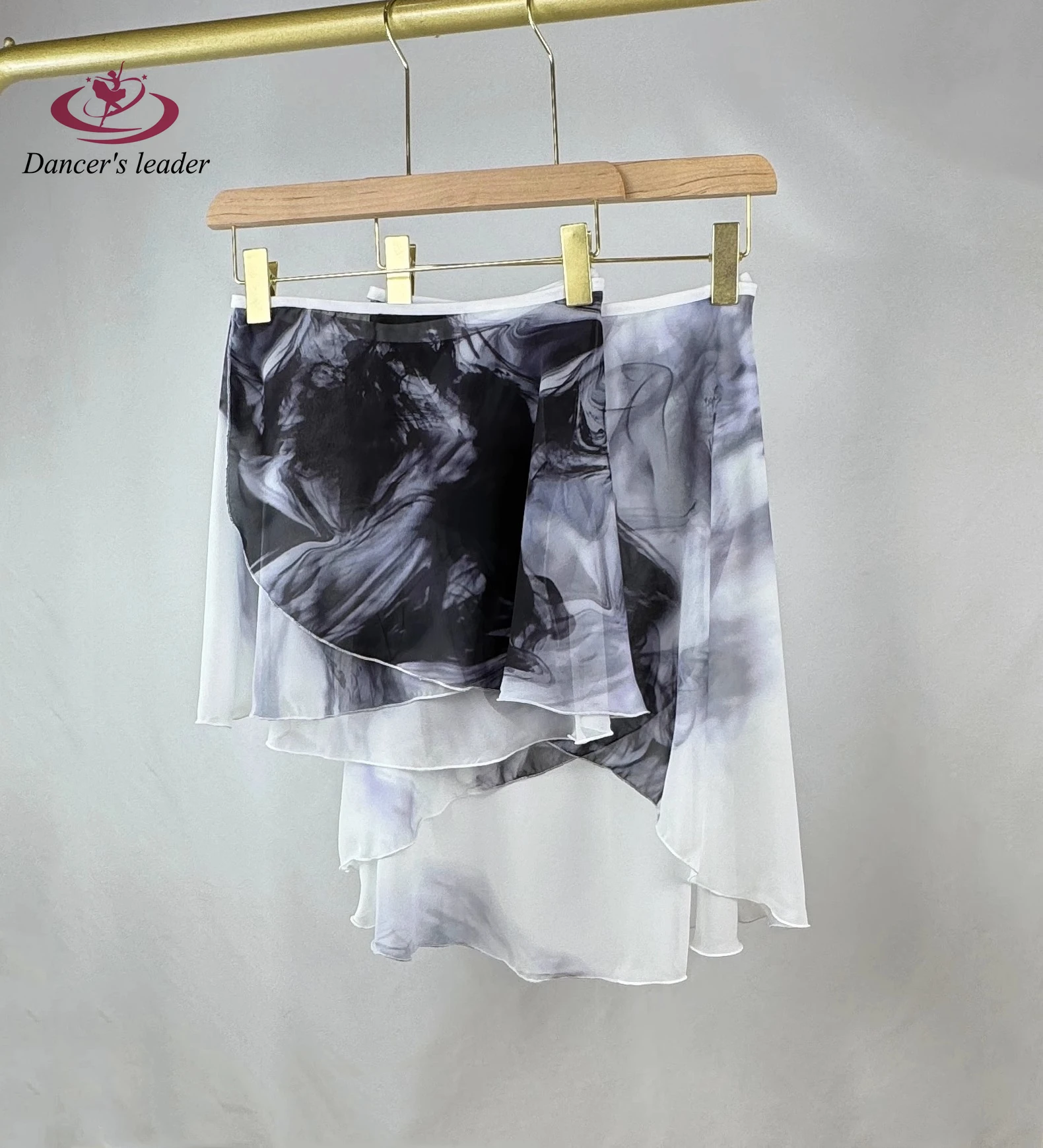 Saia de balé feminina com estampa de tinta, macacão adulto, menina praticando imagem de mini saia de balé