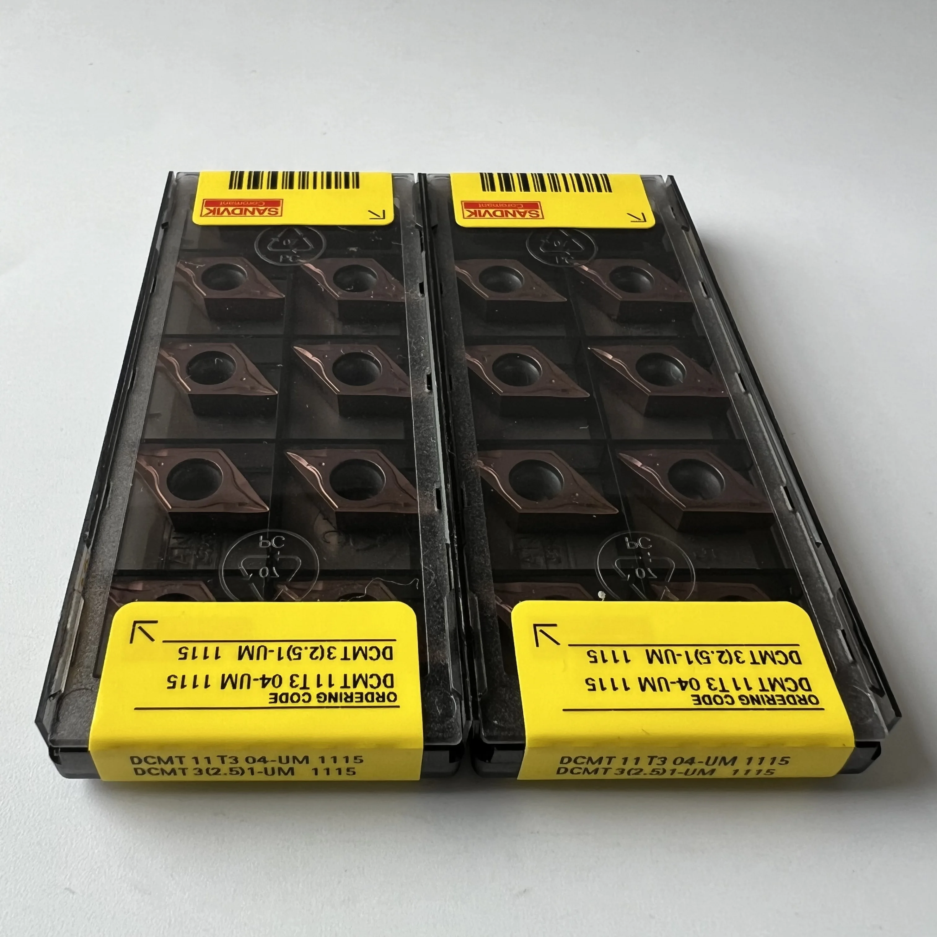 

DCMT11T304-UM 1115 CNC TOOL