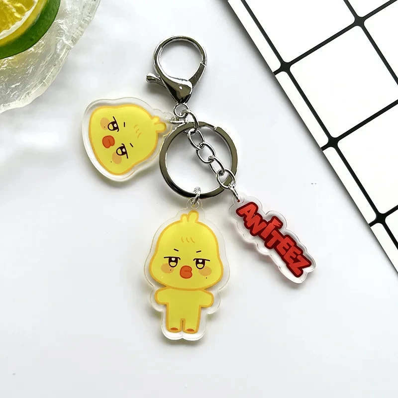 Kpop A-TEEZ porte-clés dessin animé mignon figurines d'animaux acrylique pendentif moto porte-clés beurre mode sac accessoires cadeaux