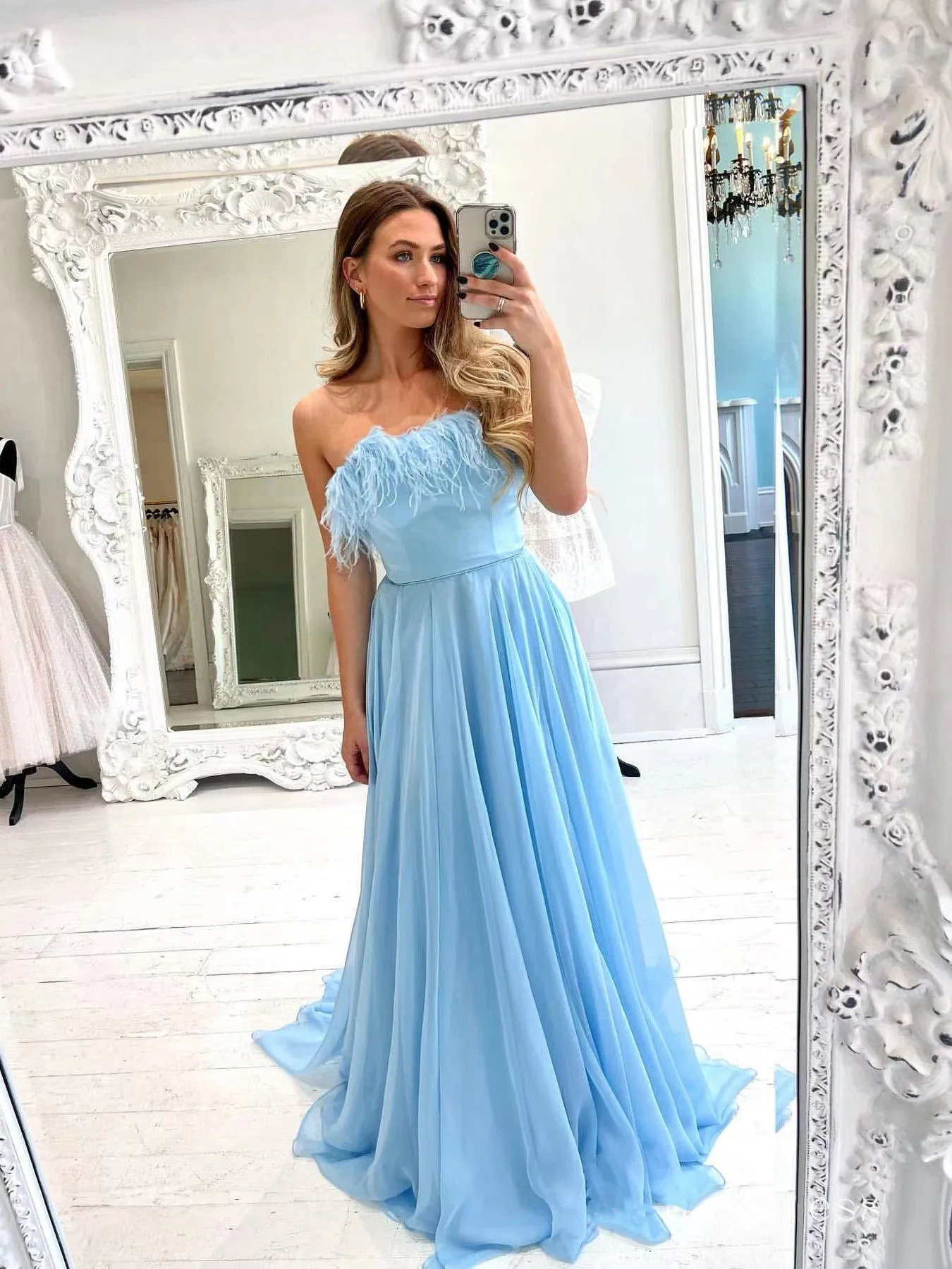 

Sky Blue Prom Dresses Chiffon with Ostritch Feather Strapless Long Formal Party Graduation Evening Gowns Women Night Wear