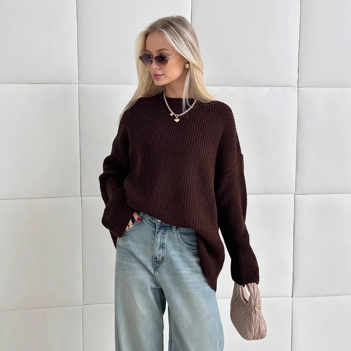 

Thick Knit Solid Color Sweater Women 2025 Winter New Style Simple Solid Color Sweater Loose Round Neck Sweater