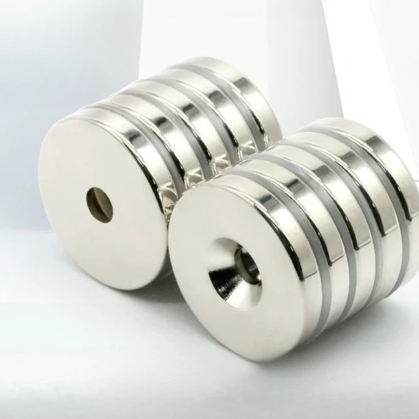 10 pcs/lot Diameter 30mm × Thickness 5mm - Hole diameter 5mm N52 High-strength countersunk hole mag-net
