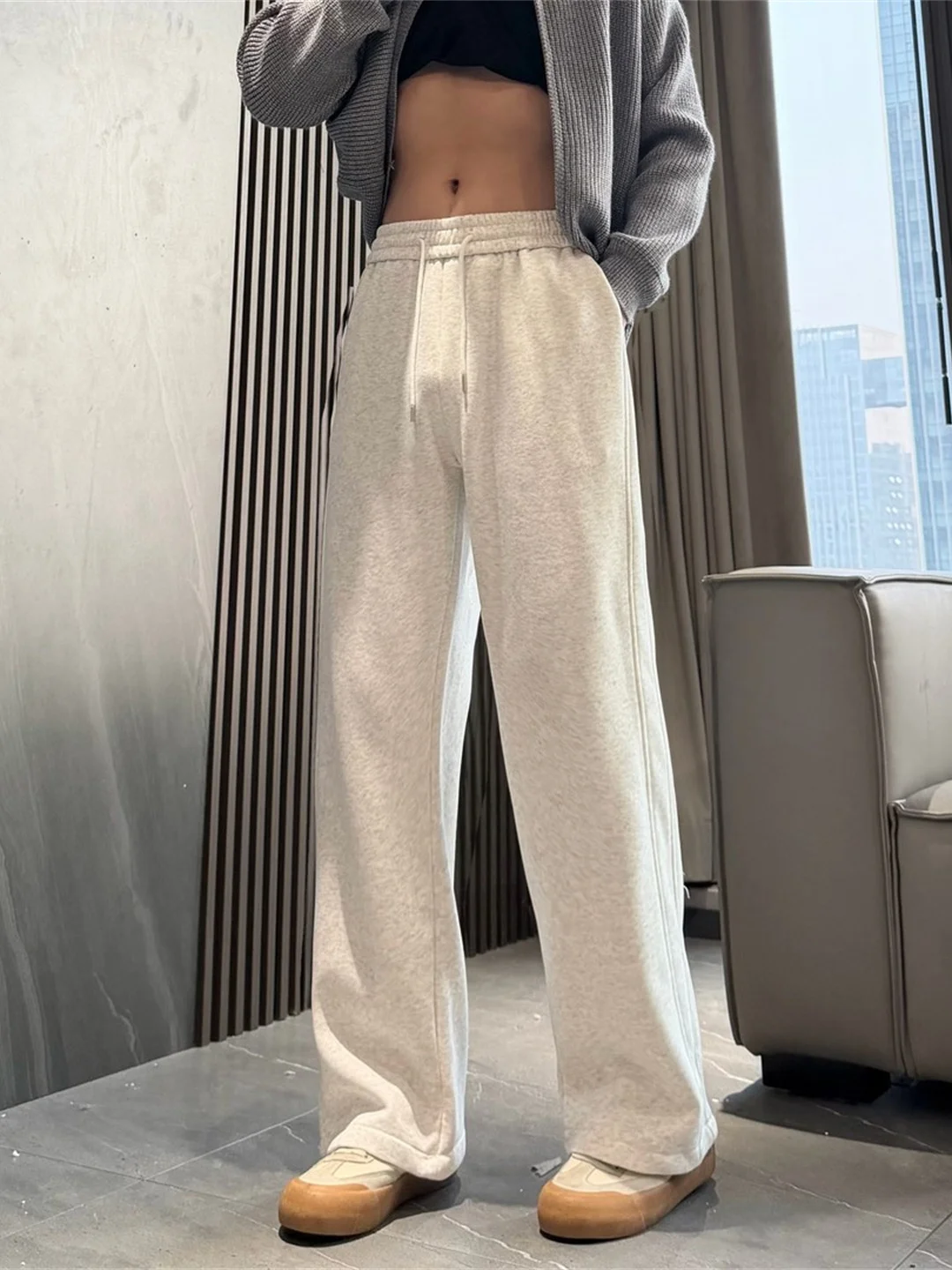 

Мужские повседневные спортивные брюки прямого кроя, удобные свободные брюки из мягкой полиэстеровой ткани для осени и зимы.