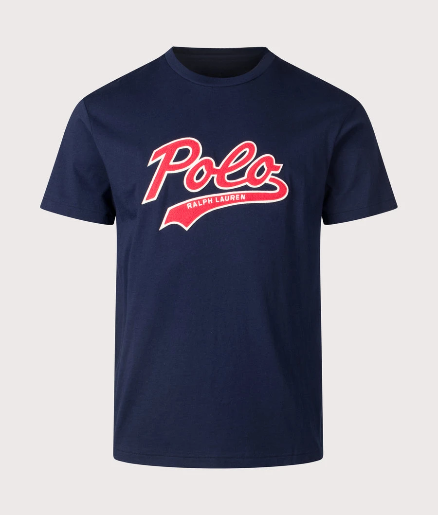 

2025 Logo Jersey T-Shirt in Cruise Navy _ High-end Luxury Is for Both Men and Women Top Y2k Free Delivery High Street Boom