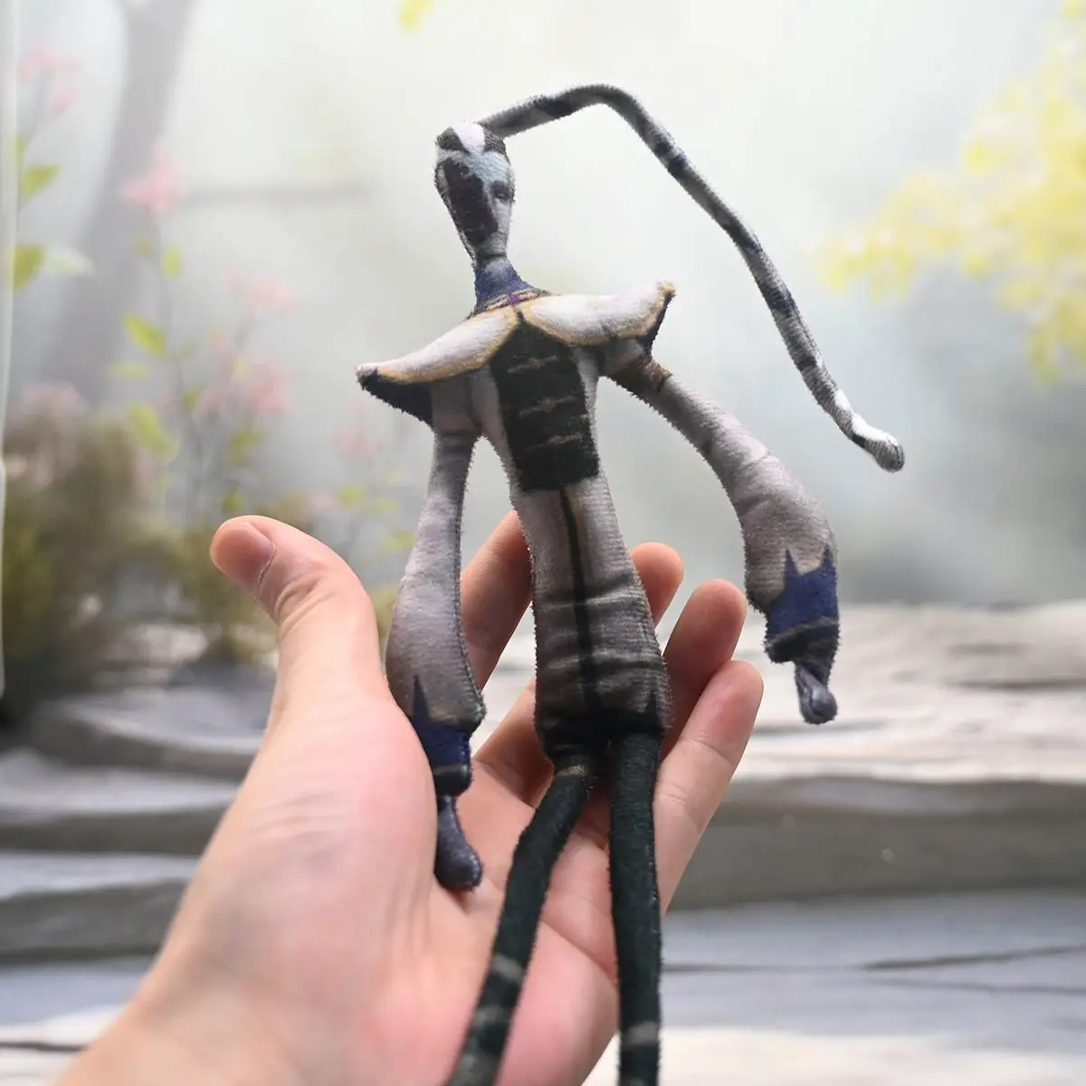 الحرس الأبيض الأسود الحرس الهوية الخامس P-Plush 11 بوصة الدمى تأثيري الجسم سلك الهيكل العظمي عمل محشوة الدمى اكسسوارات حلية