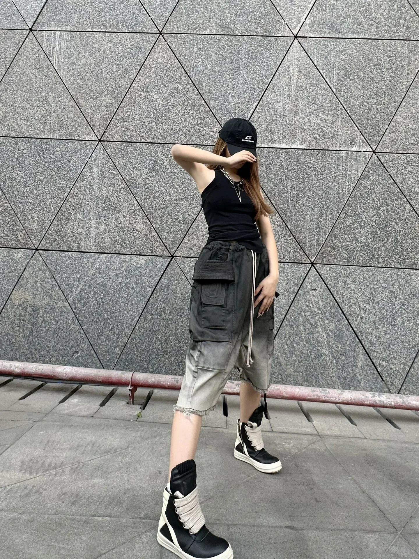 Rick Men Shorts High Street Gradient Slacks Summer Baggy Overalls Hip Hop Owens Jeans Trousers Owens Loose Ro Cargo Pants