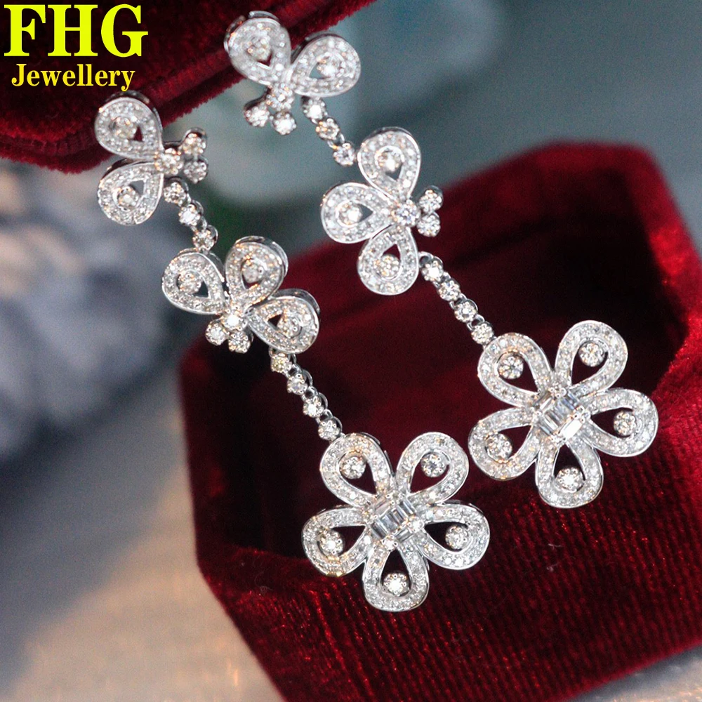 

Natural Diamonds1.2Carat Au750 18K White Flower tassels Gold diamond Earring Wedding Party gift