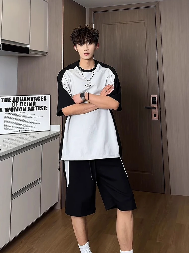 

Cool Summer Sportswear Set for Men Qui Dry ort Sve T-irt And orts Two Piece Set Casual Sportswear in Contrast Colors