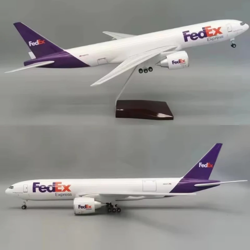 2025 New 1/135 Scale B777-200 Aircraft FedEx Cargo Airlines Model With Wheel Landing Gear Diecast Resin Plane Collection Display