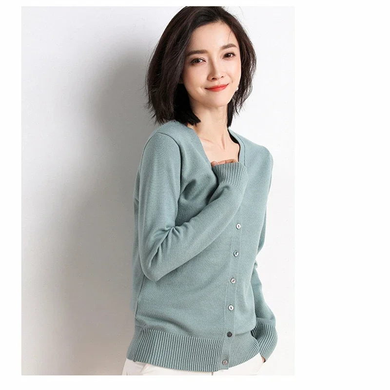 MRMT 2024 Brand New Women's Sweaters Cardigan Tops Women Sweater Solid Color Woman V-neck High-End Knitwear Sweaters For Lady