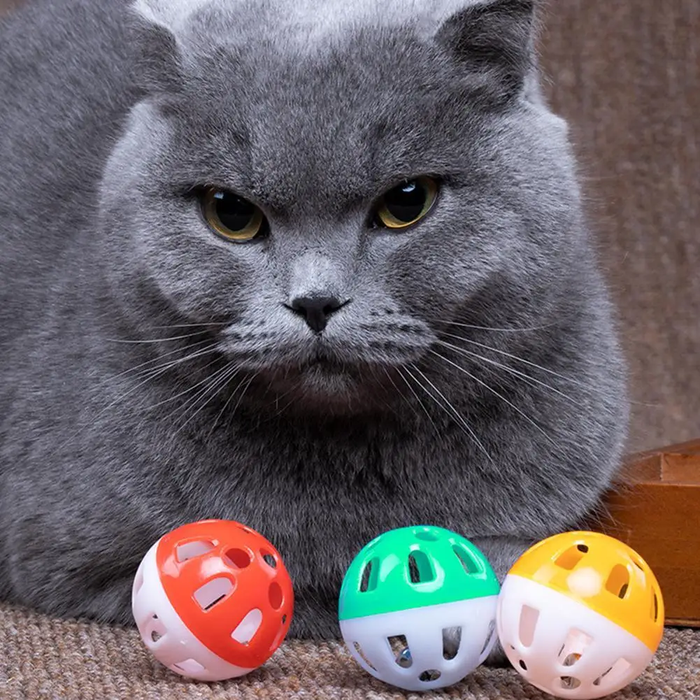3/5PCS Neue Katze Spielzeug Bälle Haustier Katze Kätzchen Spielen Kunststoff Bälle mit Jingle Bell Pounce jagen Rassel Spielzeug Katze Spielzeug Groß Zufällige Farbe