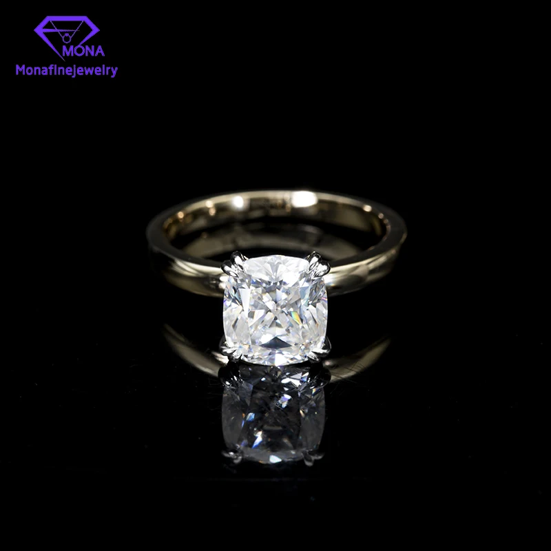 

Wholesale Price 14K Yellow Gold Jewelry Ring Two Color 2ct Cushion 7mm Moissanite Ring