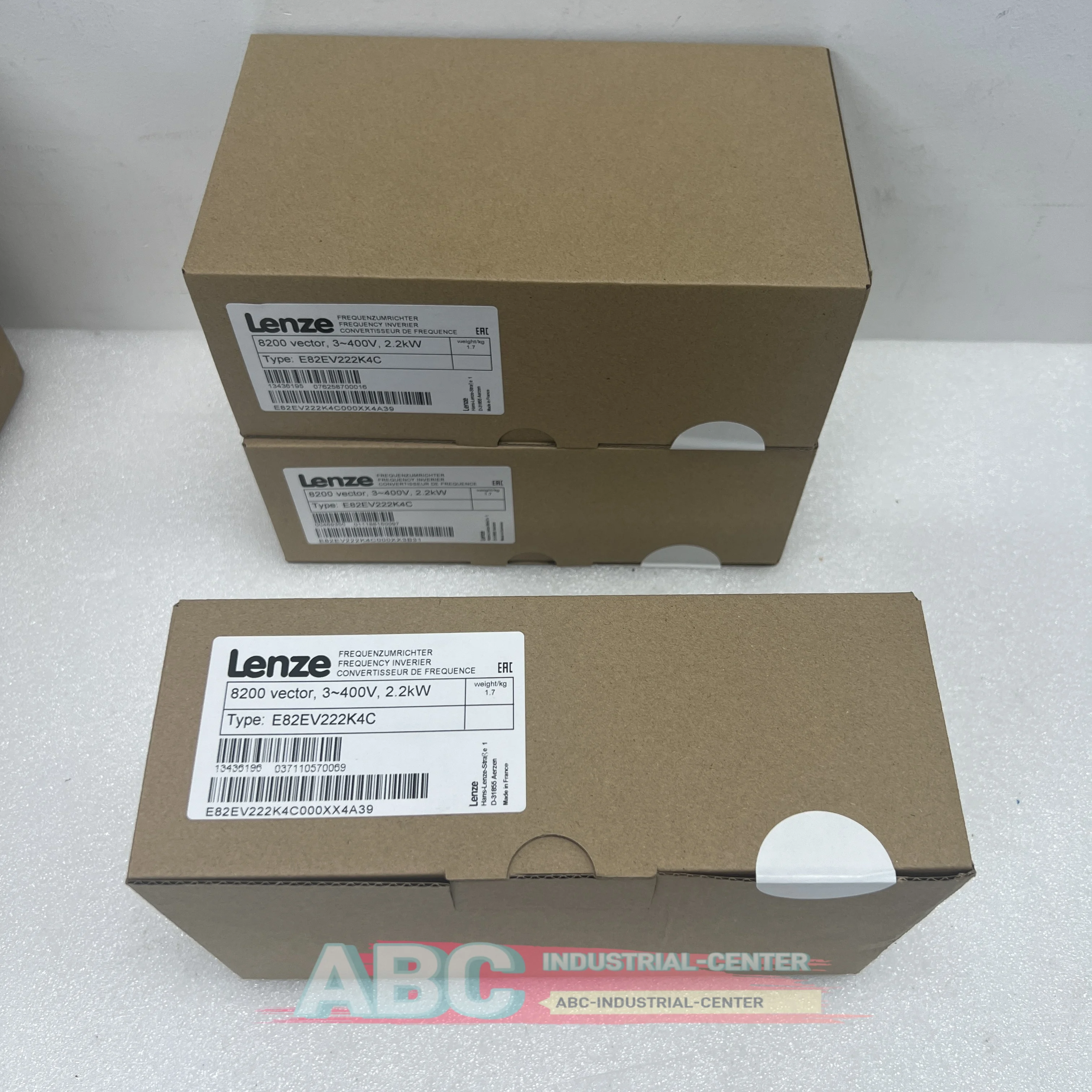 

E82EV251K2C Frequency converter E82EV251K2C200 brand new