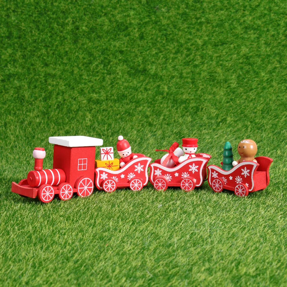 

Red Christmas Wood Train Desk Ornament Creative Table Decor for Holiday Party Office Home Festive Atmosphere Enhancer