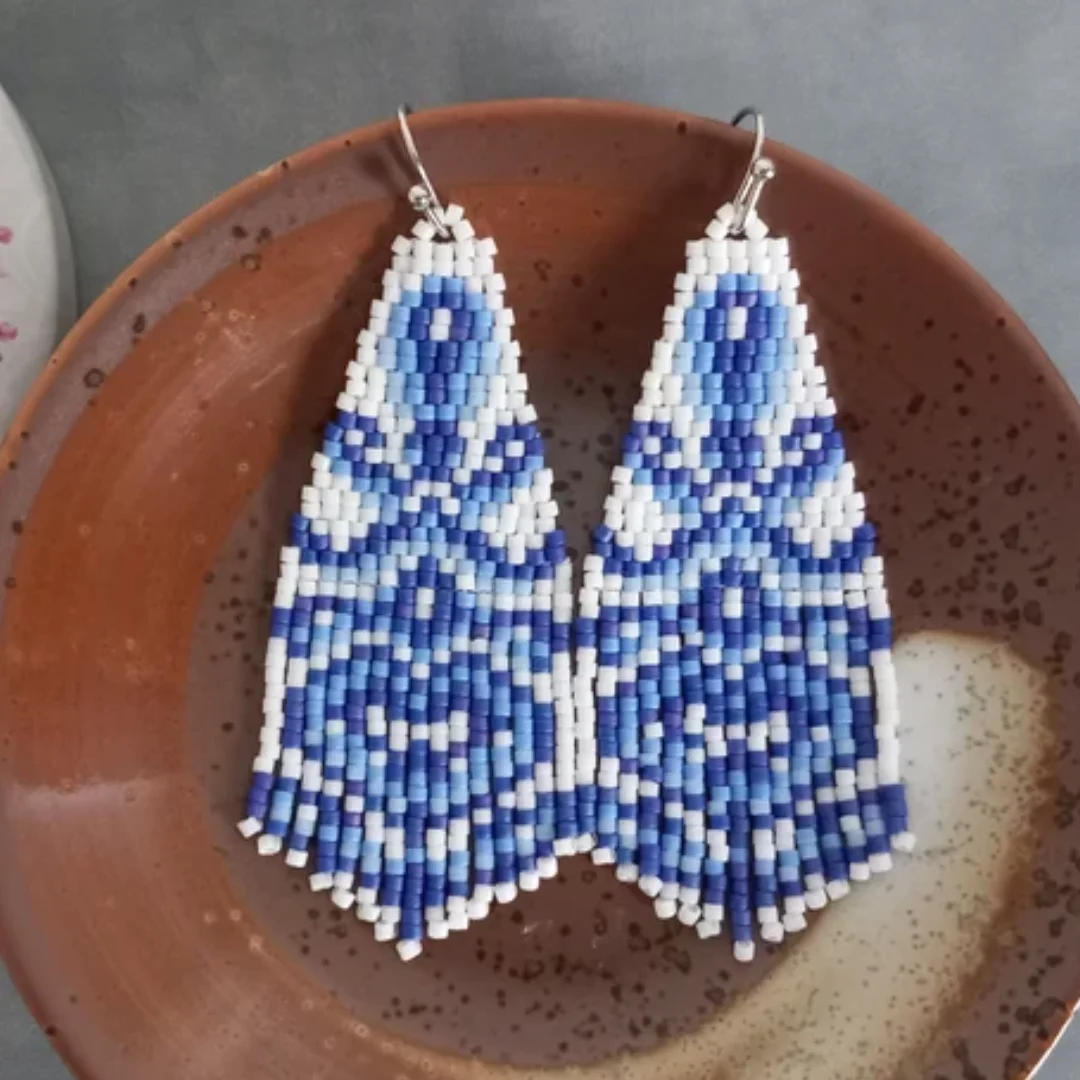 

Серьги из рисовых бусин Богемия Кисточки синие цветы Ручное плетение Нерегулярная геометрия Сплав женский узор Модные серьги из бисера