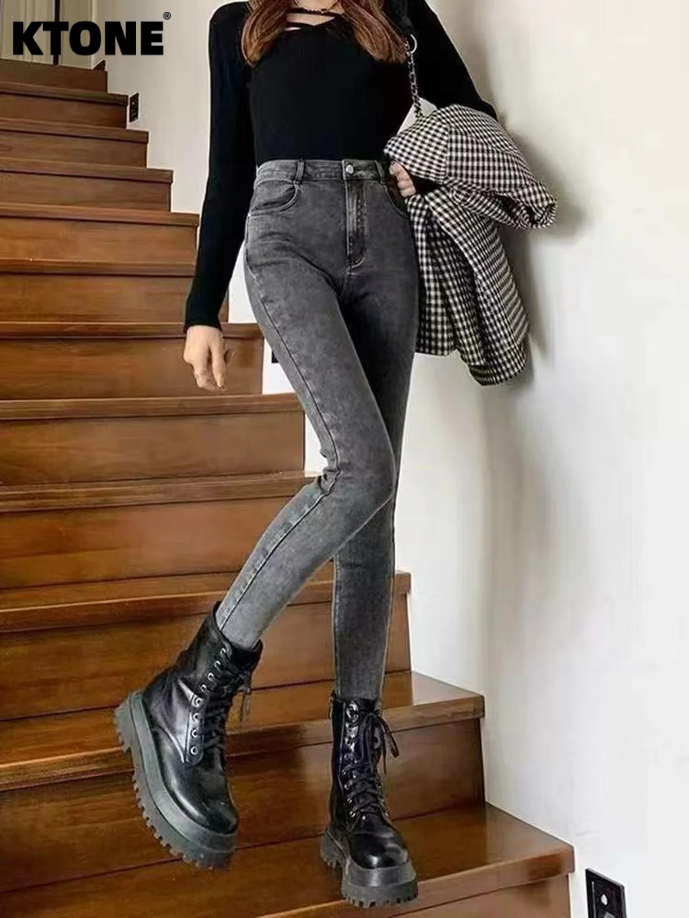 

Vintage Jeans Gray Slim Denim For Man Y2K Drip For Dating No accessories or belts included