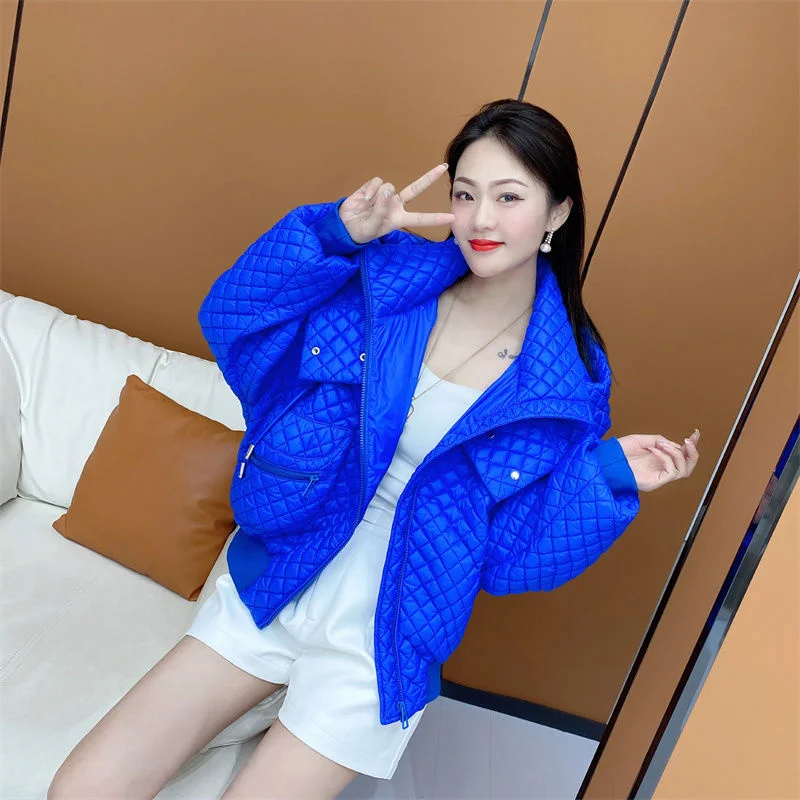 

2022 Autumn New Women Fashion Blue Fleece Thickened loose Padded Jacket Female Short Zipper Pocket Hooded Diamond warm Jacket