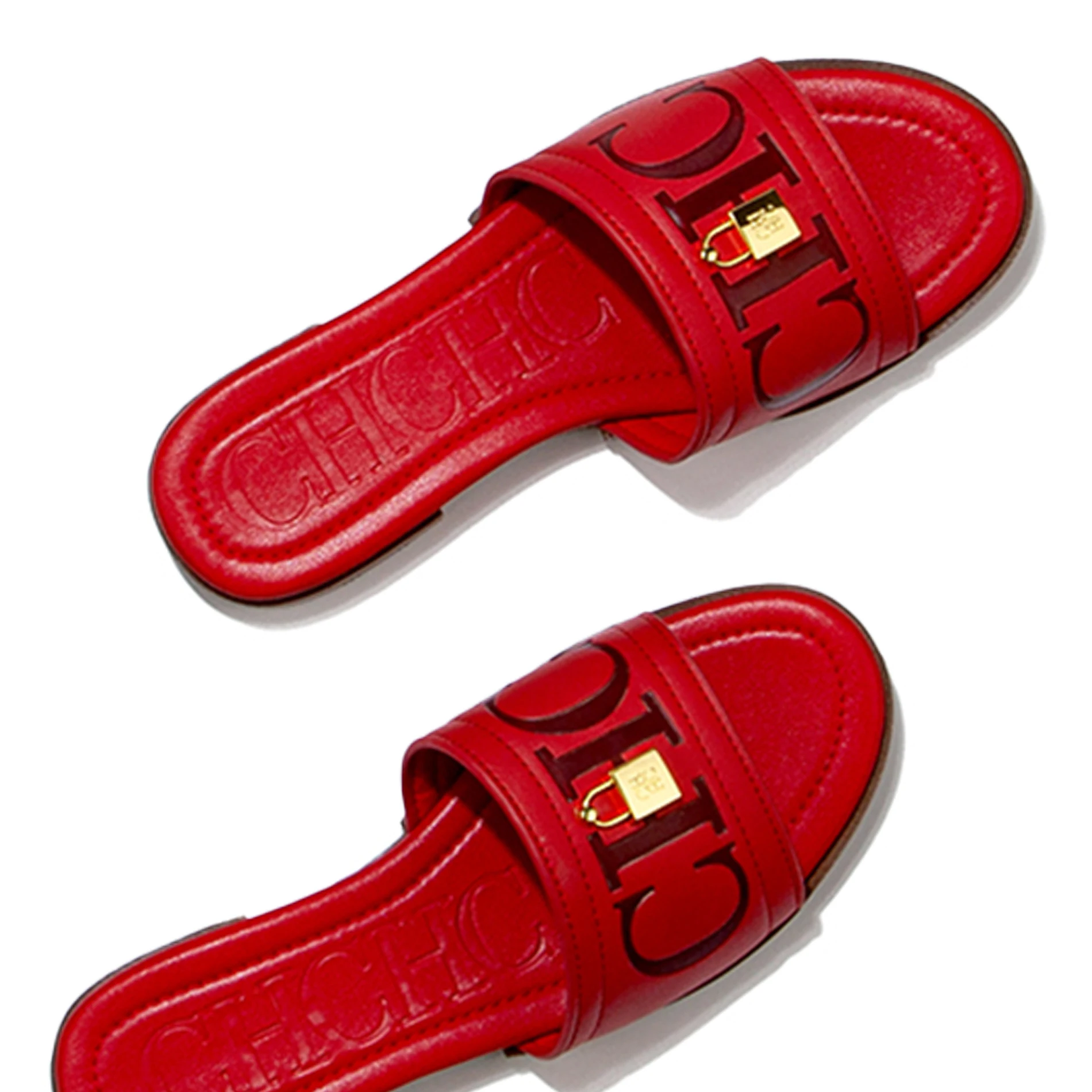 صنادل مسطحة جلدية حمراء زاهية بتصميم قفل بارز - تناسب الحفلات والأعمال غير الرسمية - بتغليف أنيق للهدايا