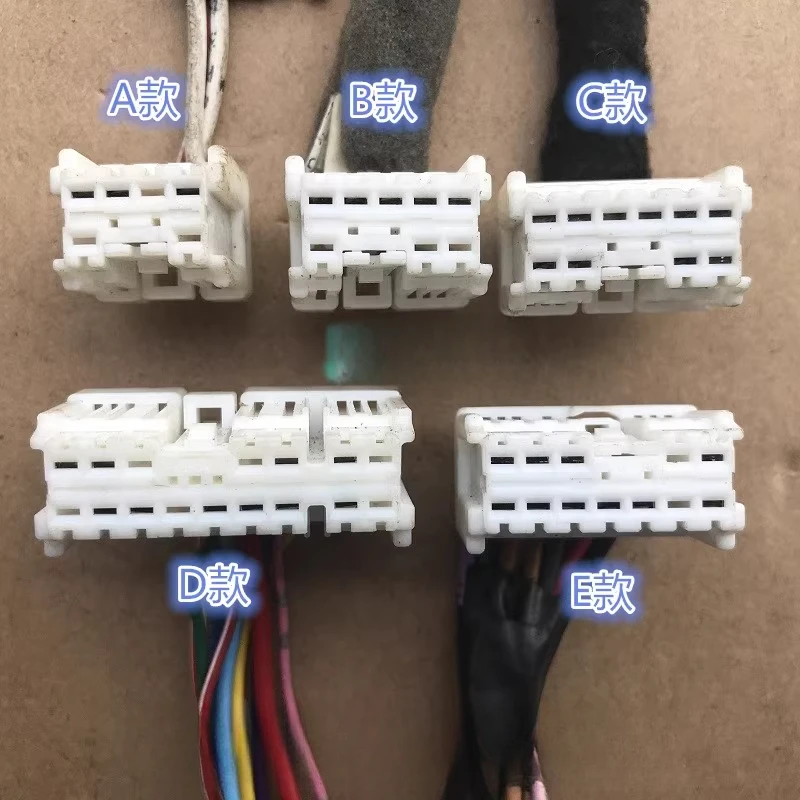 1pc for NISSAN PATROL navara Pathfinder Qashqai LIVINA TIDDA SUNNY QUEST NV200 fuse box plug disassembly