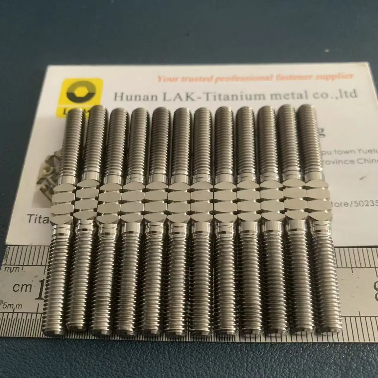 M5x55 65 وصلة ربط المقطورة لقضيب التوجيه من التيتانيوم لليسار واليمين لـ RC Gr5