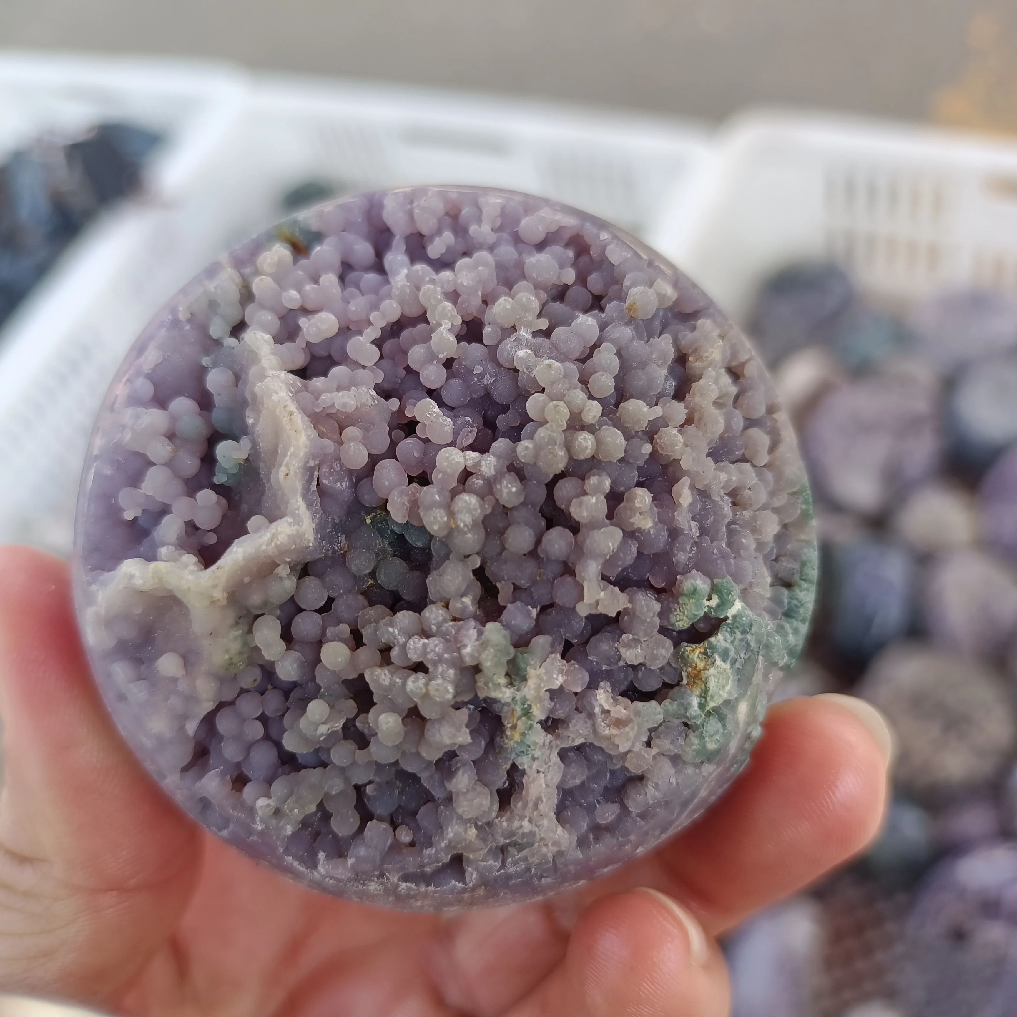 Natural Grape Agate Ore Ball Quartz Crystal Mineral Specimen Reiki Spirit Healing Home Office Decoration Energy Gem Ball